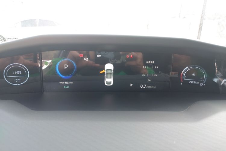 长安UNI-V 2024款 1.5T 尊贵型局部细节14