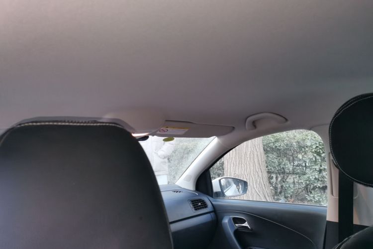 大众 Polo 2016款 1.4L 手动风尚型中控内饰22