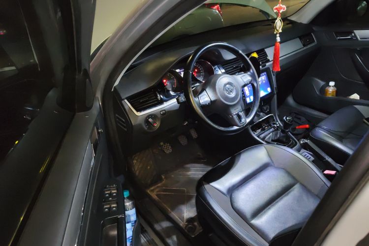 大众 宝来 2015款 质惠版 1.6L 手动舒适型中控内饰20