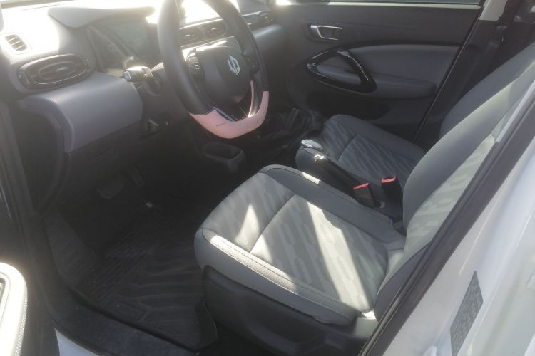 零跑汽车 零跑T03 2024款 200轻享版局部细节19