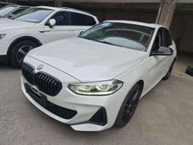 宝马1系 2021款 改款 125i M运动曜夜版