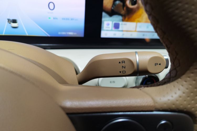 五菱汽车 五菱缤果 2025款 333km 灵犀互联款中控内饰18