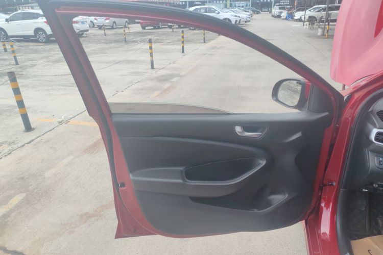 现代 瑞纳 2017款 1.4L 自动跃享版 国V中控内饰47