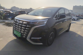 腾势D9 2022款 DM-i 970 四驱旗舰型