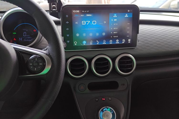 欧拉黑猫 2021款 301km 基础型中控内饰16