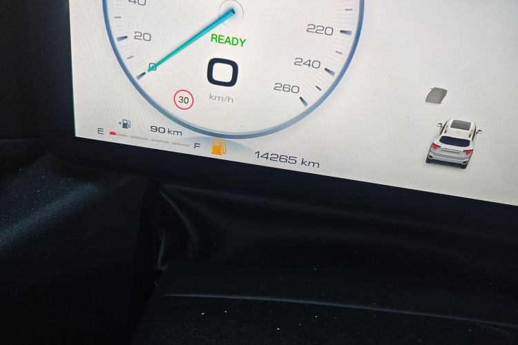 哈弗大狗 PLUS 新能源 2023款 DHT-PHEV 105km 潮电版Plus中控内饰15