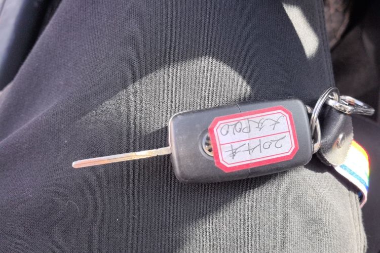 大众 Polo 2013款 1.4L 手动风尚版中控内饰11