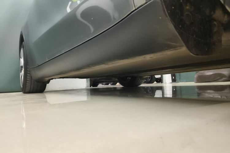 特斯拉 Model Y 2022款 改款 长续航全轮驱动版局部细节9001