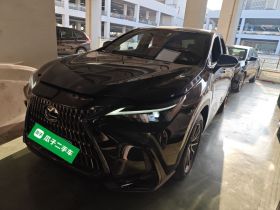 雷克萨斯NX 2023款 260 前驱 创驰版