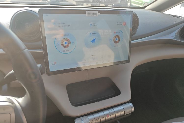 比亚迪 海豚 2023款 420km 时尚版中控内饰16