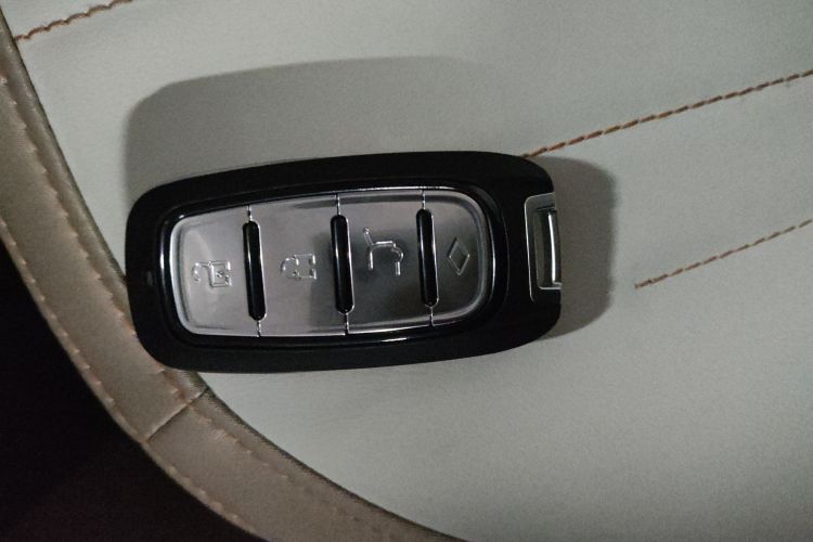 吉利银河 2023款 熊猫mini 200km 耐力熊中控内饰11