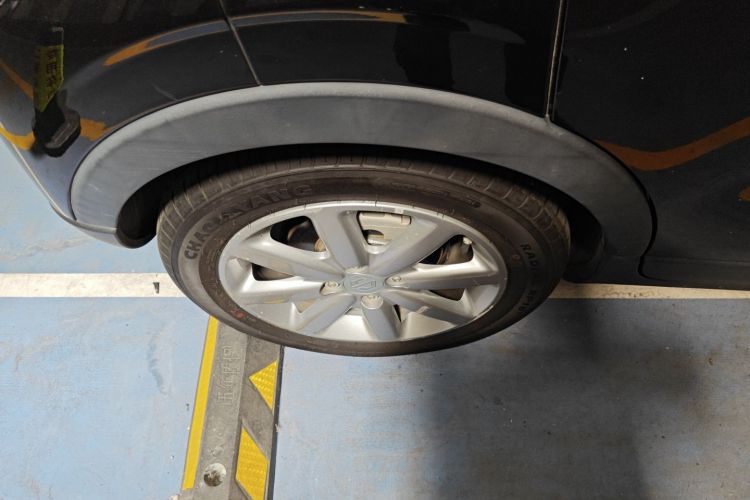 零跑汽车 零跑T03 2022款 皓玉版车身外观6008