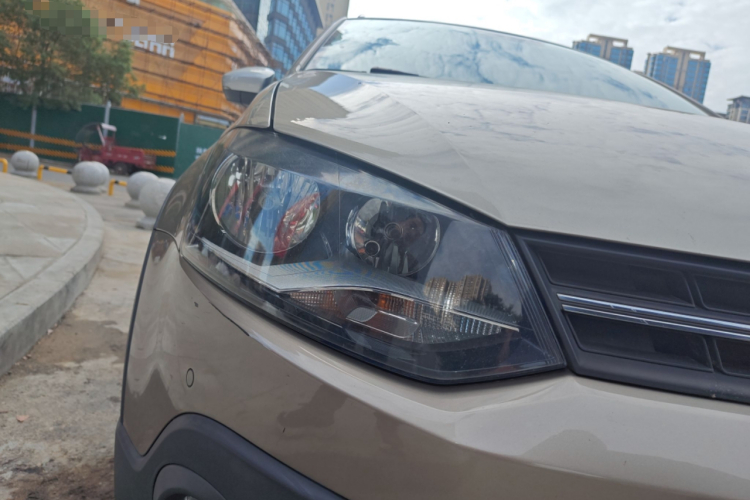 大众 2014款 1.6L Cross Polo 自动车身外观8