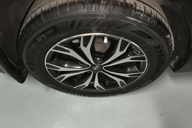 现代 胜达 2017款 2.4L 自动两驱智能型 5座车身外观6008