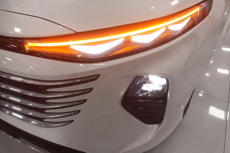 奔腾B70 2024款 龙腾版 1.5T 领创型车身外观36