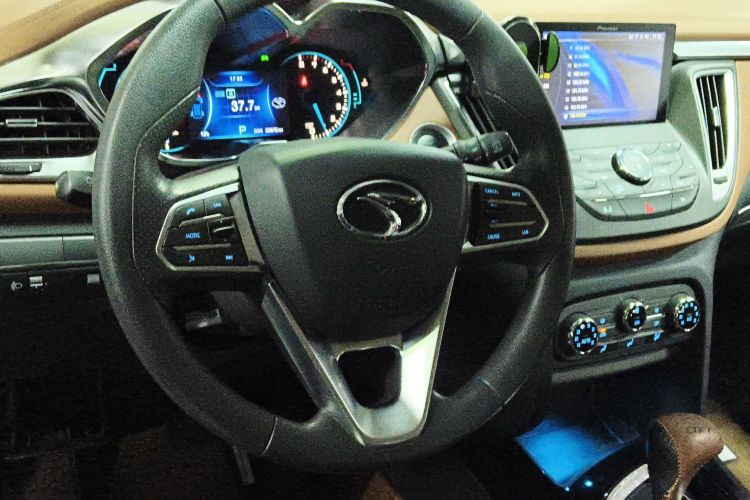 东南DX7 2017款 1.5T 自动荣耀版局部细节13