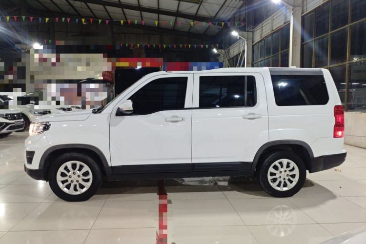 长安欧尚X70A 2019款 1.5L 手动标准型 国VI车身外观6003