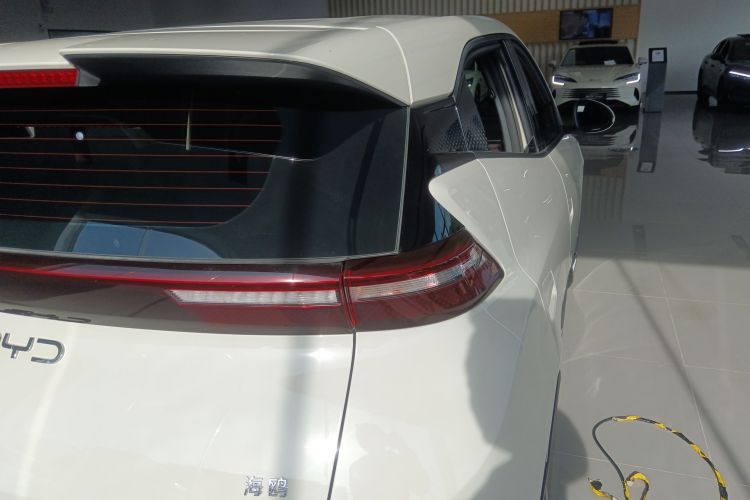 比亚迪 海鸥 2025款 305km 活力版车身外观9