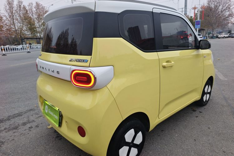 五菱汽车 宏光MINIEV 2024款 第三代 215km 进阶版车身外观6005