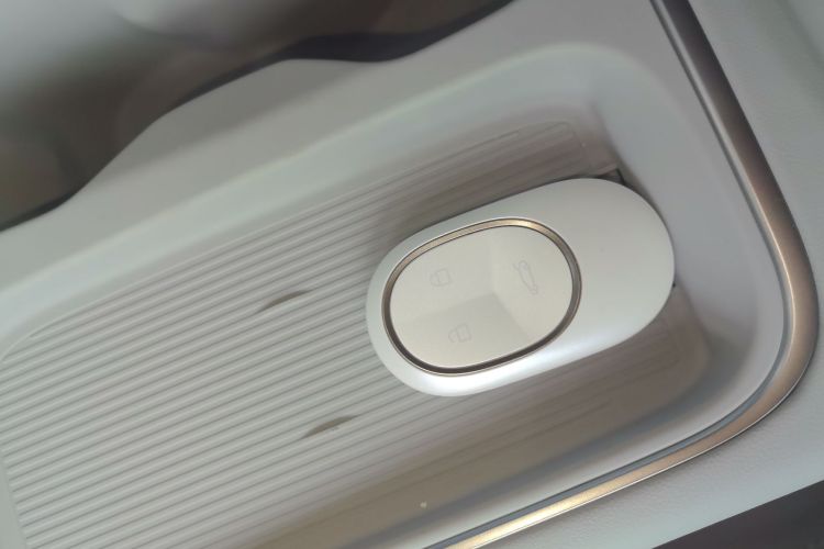 蔚来ES6 2024款 75kWh中控内饰11