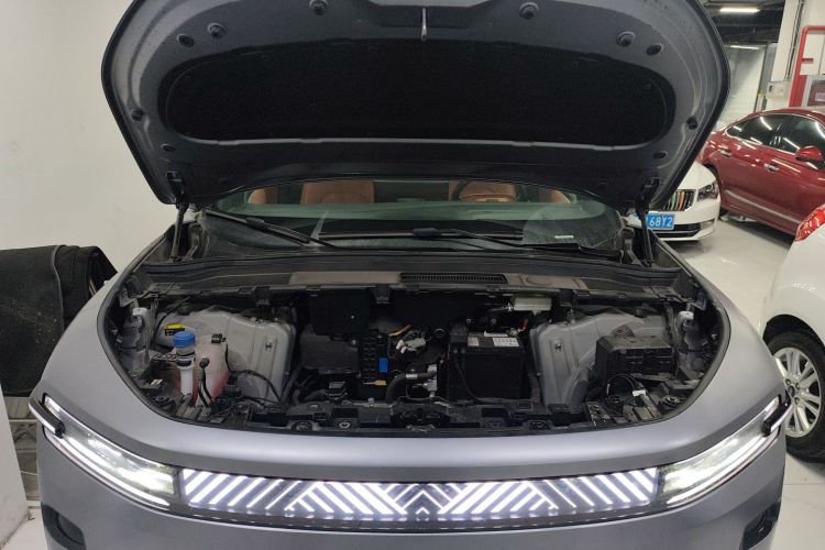 长安启源E07 2025款 纯电 四驱 90kWh Ultra高性能版局部细节24