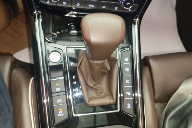 大众 辉昂 2021款 380TSI 尊贵版局部细节18