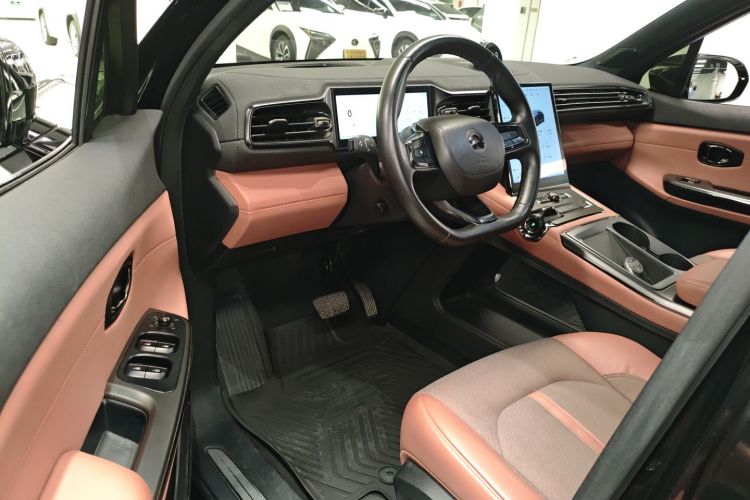 蔚来EC6 2020款 615KM 性能版中控内饰20