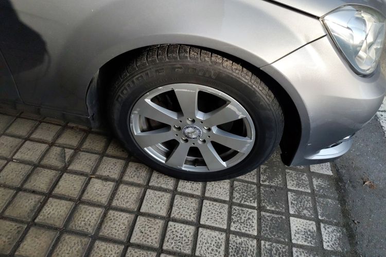 奔驰C级 2013款 C 180 CGI 经典型车身外观6007