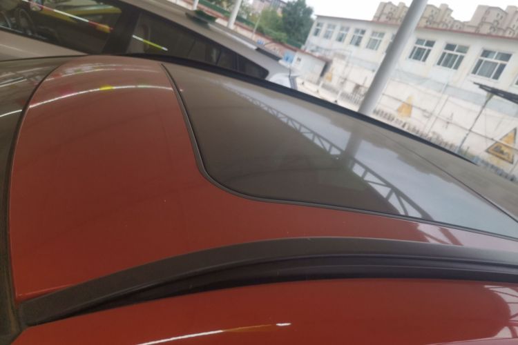 宝马2系旅行车 2016款 218i 运动设计套装车身外观57