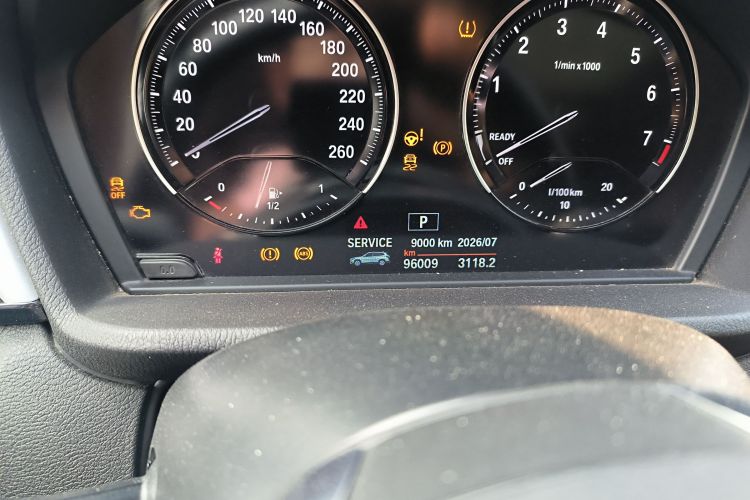 宝马X1 2019款 sDrive20Li 领先型中控内饰15