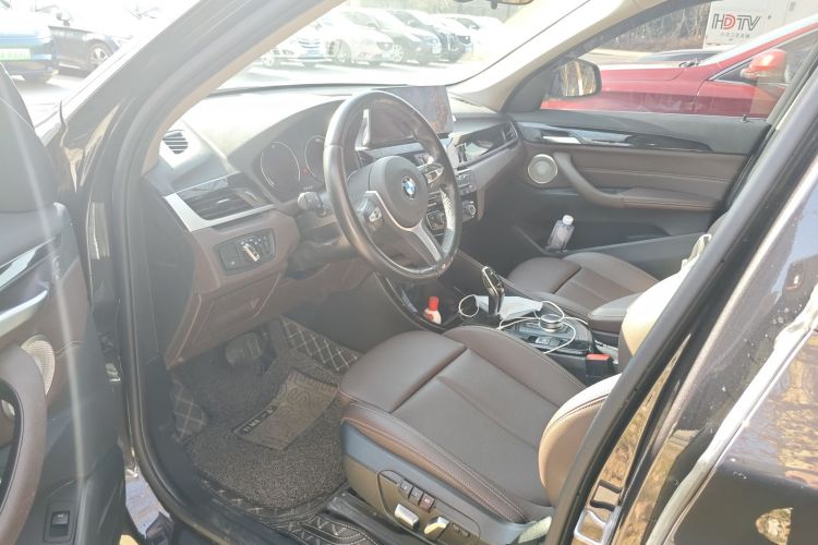 宝马X1 2022款 sDrive20Li 尊享型中控内饰20