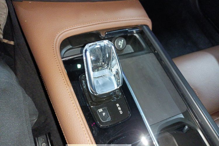 沃尔沃S90 2022款 B5 智远豪华版中控内饰18