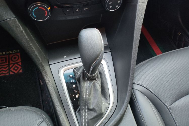 别克 英朗 2021款 改款 1.3T 自动轻混动精英型中控内饰18