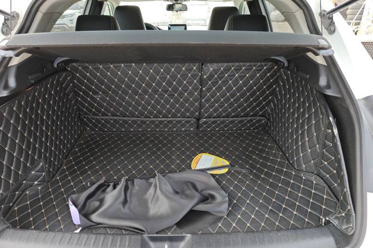 奔驰GLA 2016款 GLA 200 动感型局部细节23