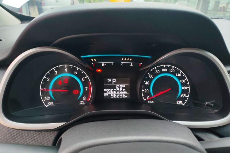 雪佛兰 科沃兹 2016款 1.5L 自动欣悦版中控内饰14