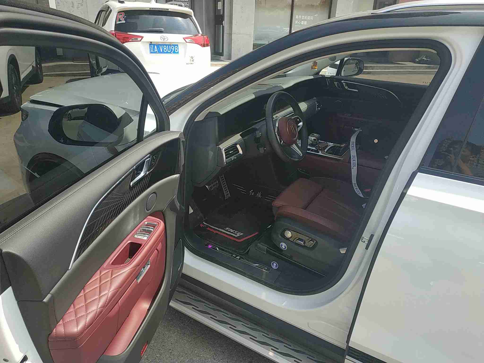 车辆驾驶位内饰展示