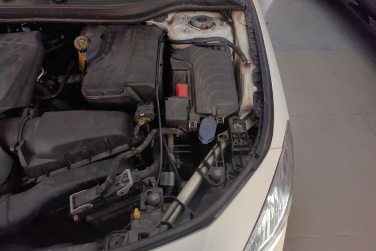 奔驰CLA 2018款 CLA 200 动感型机舱底盘26