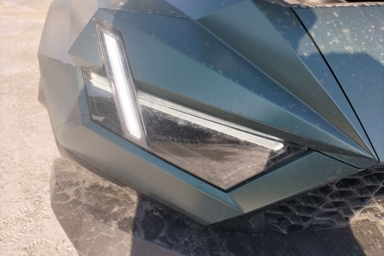 猛士917 2023款 增程基础版车身外观8