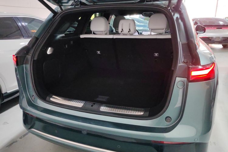 小鹏G9 2024款 702 Max机舱底盘23