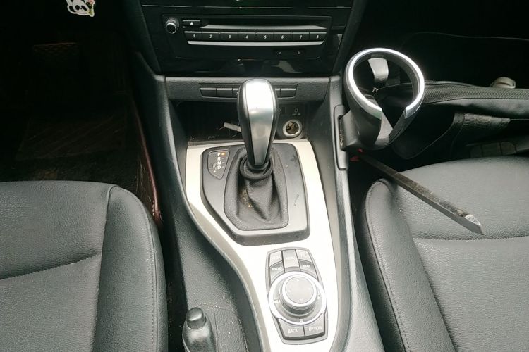 宝马X1(进口) 2012款 sDrive18i豪华型中控内饰18