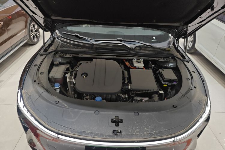 长安启源A07 2025款 增程 真香版 230 尊贵版机舱底盘24