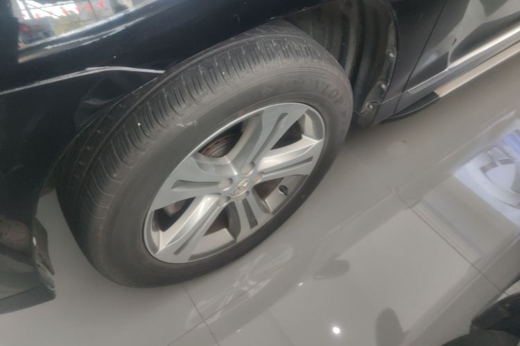 丰田 汉兰达 2012款 2.7L 两驱7座豪华版车身外观6007