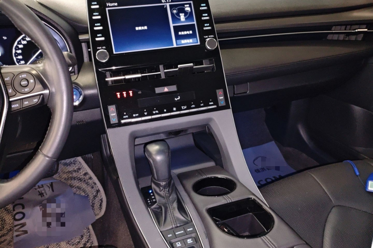 丰田 亚洲龙 2019款 双擎 2.5L 豪华版 国VI中控内饰16