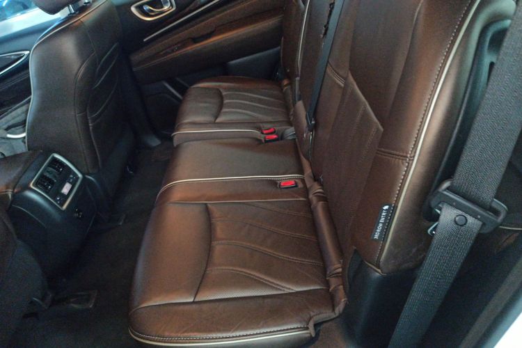 英菲尼迪QX60(进口) 2020款 2.5 S/C Hybrid 两驱卓越版中控内饰7004