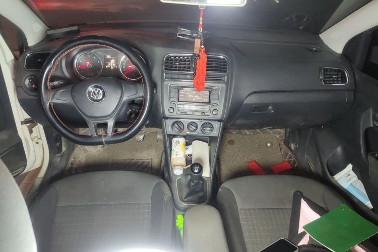 大众 Polo 2014款 1.6L 手动舒适版中控内饰12