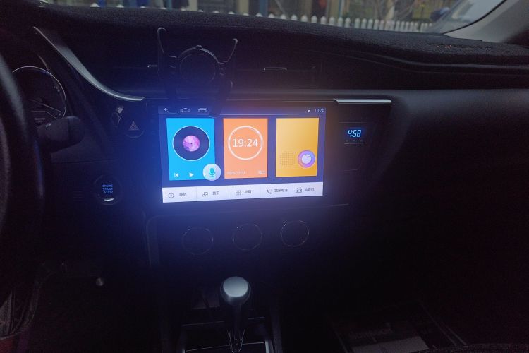 丰田 卡罗拉 2018款 1.2T S-CVT GL智享版中控内饰16