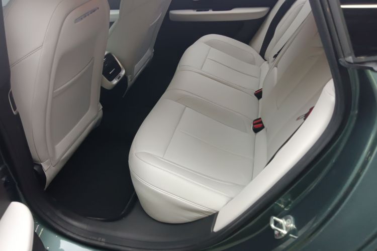 小鹏P7 2023款 P7i 702 Pro中控内饰7004