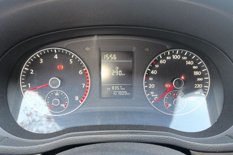 大众 帕萨特 2015款 1.4TSI 手动尊雅版中控内饰14