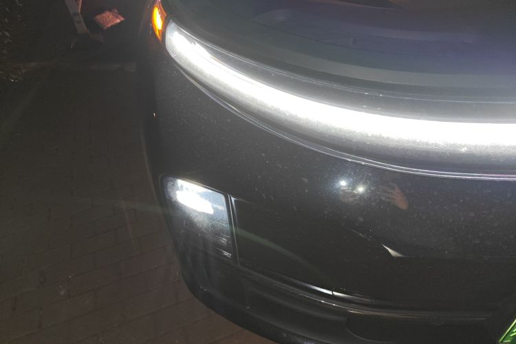 理想汽车 理想L7 2023款 Air车身外观8