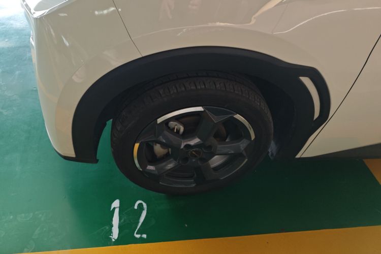 比亚迪 海鸥 2024款 荣耀版 405km 飞翔版车身外观6007